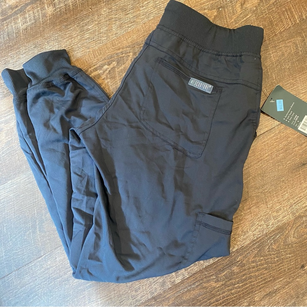 NWT Pewter Med Couture Scrub Joggers size S